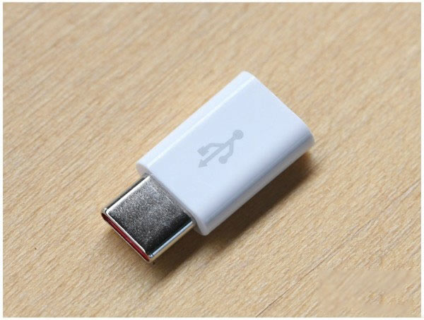 一加发布新款USB Type-C接口转接头图三