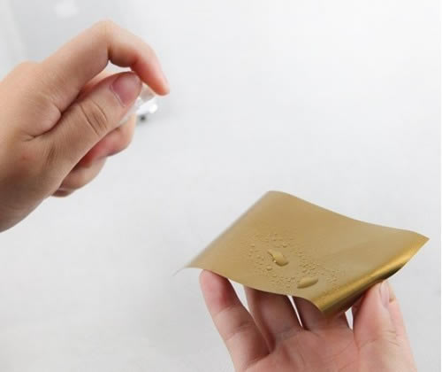 土豪金iPhone 5S贴纸使用方法